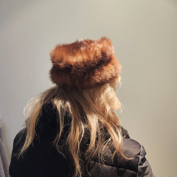 VTG Genuine Mink Fur Hat Large Pillbox Style Circa 1960 - Picture 3 of 10